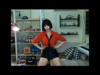 korean girl sexy dance / asian